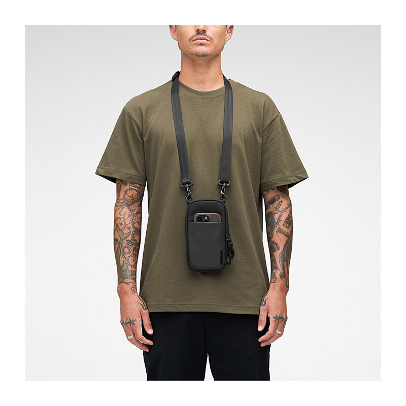 Incase Arc Sm Crossbody Bag-Bk