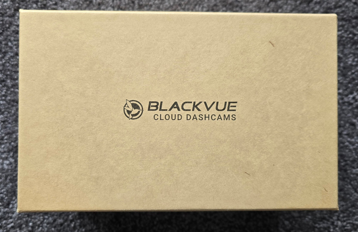 BlackVue DR750X-2CH dash cam box